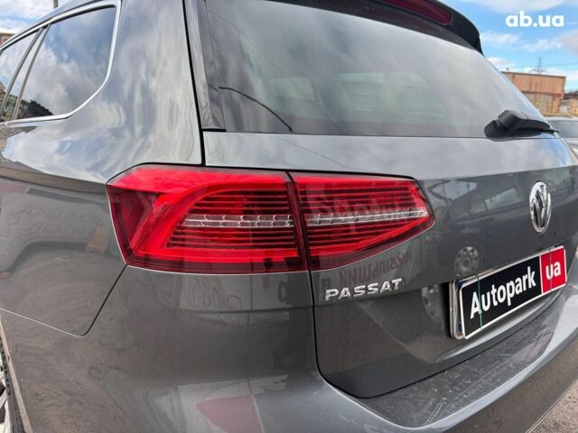 Сірий Фольксваген Пассат, об'ємом двигуна 2 л та пробігом 210 тис. км за 17590 $, фото 13 на Automoto.ua