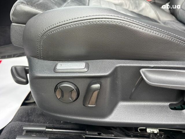 Сірий Фольксваген Пассат, об'ємом двигуна 2 л та пробігом 210 тис. км за 17590 $, фото 20 на Automoto.ua
