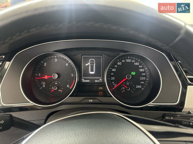 Серый Фольксваген Пассат, объемом двигателя 1.97 л и пробегом 305 тыс. км за 16900 $, фото 9 на Automoto.ua