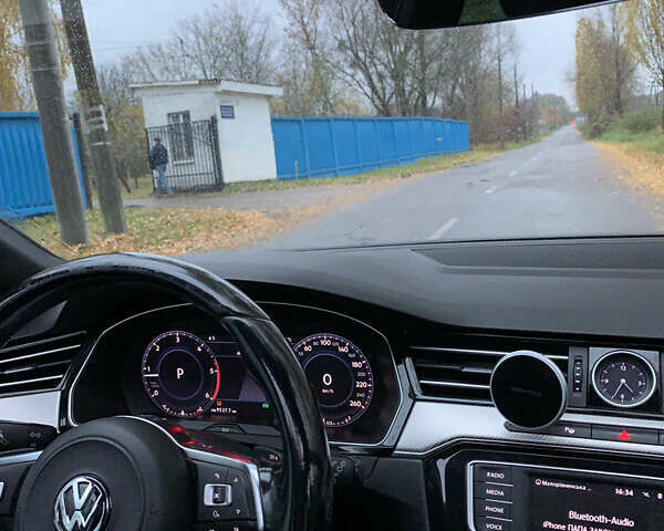 Серый Фольксваген Пассат, объемом двигателя 1.97 л и пробегом 295 тыс. км за 17600 $, фото 6 на Automoto.ua
