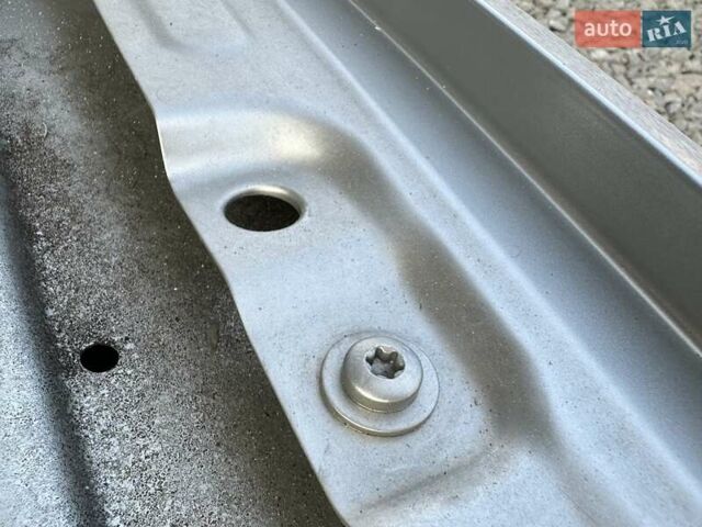 Серый Фольксваген Пассат, объемом двигателя 2 л и пробегом 269 тыс. км за 15850 $, фото 109 на Automoto.ua