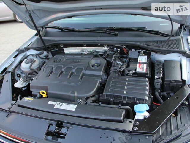 Серый Фольксваген Пассат, объемом двигателя 1.97 л и пробегом 276 тыс. км за 16000 $, фото 36 на Automoto.ua