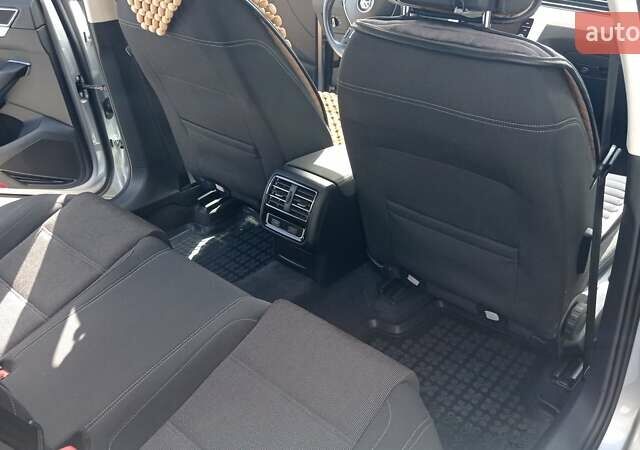 Серый Фольксваген Пассат, объемом двигателя 1.97 л и пробегом 234 тыс. км за 16400 $, фото 20 на Automoto.ua