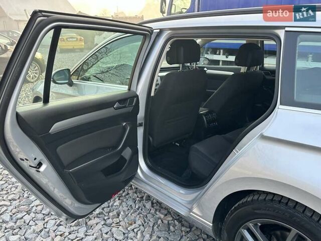 Серый Фольксваген Пассат, объемом двигателя 2 л и пробегом 269 тыс. км за 15850 $, фото 71 на Automoto.ua