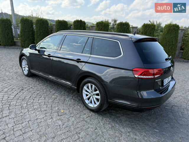 Серый Фольксваген Пассат, объемом двигателя 1.6 л и пробегом 251 тыс. км за 15499 $, фото 17 на Automoto.ua