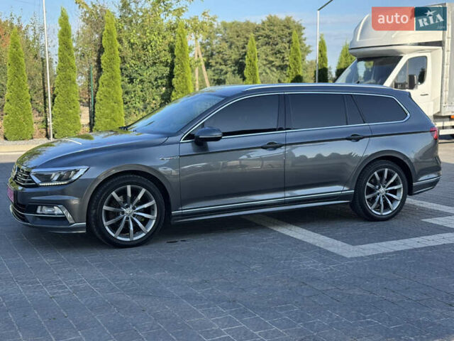 Серый Фольксваген Пассат, объемом двигателя 2 л и пробегом 257 тыс. км за 17999 $, фото 1 на Automoto.ua