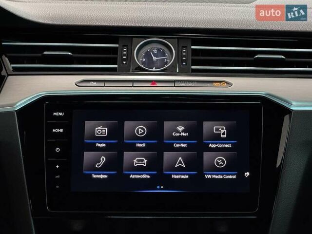 Серый Фольксваген Пассат, объемом двигателя 2 л и пробегом 199 тыс. км за 21499 $, фото 74 на Automoto.ua