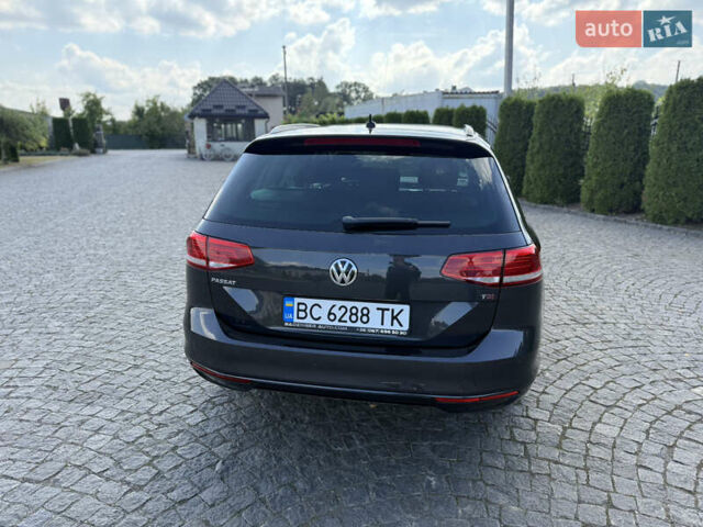 Серый Фольксваген Пассат, объемом двигателя 1.6 л и пробегом 251 тыс. км за 15499 $, фото 9 на Automoto.ua