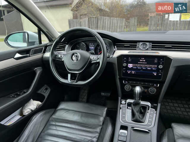 Серый Фольксваген Пассат, объемом двигателя 2 л и пробегом 280 тыс. км за 15500 $, фото 51 на Automoto.ua