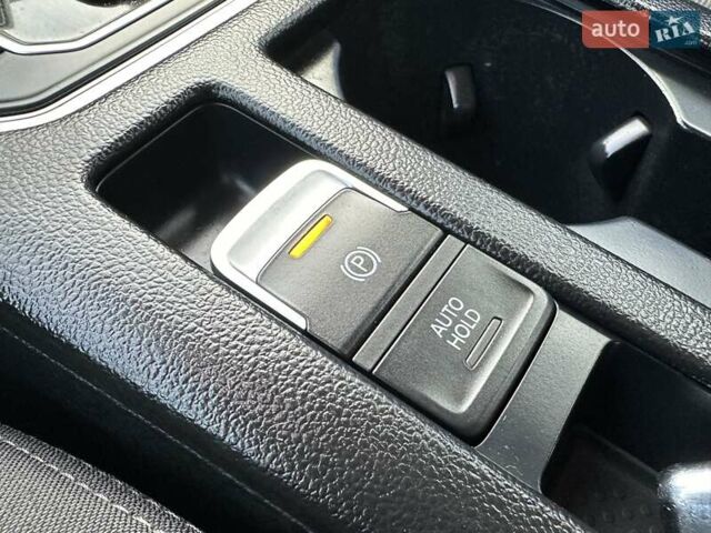 Серый Фольксваген Пассат, объемом двигателя 2 л и пробегом 269 тыс. км за 15850 $, фото 54 на Automoto.ua