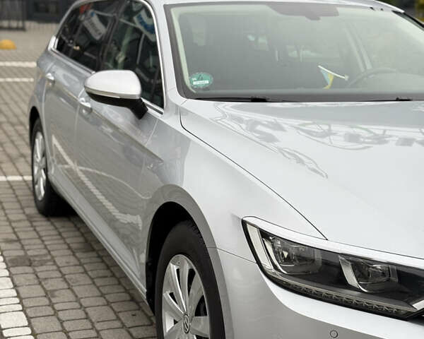 Серый Фольксваген Пассат, объемом двигателя 2 л и пробегом 282 тыс. км за 16500 $, фото 1 на Automoto.ua