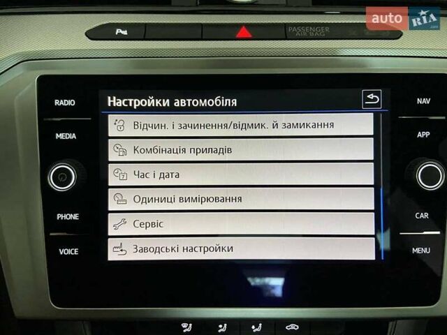 Серый Фольксваген Пассат, объемом двигателя 1.6 л и пробегом 186 тыс. км за 16500 $, фото 41 на Automoto.ua