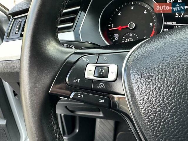 Серый Фольксваген Пассат, объемом двигателя 2 л и пробегом 269 тыс. км за 15850 $, фото 50 на Automoto.ua