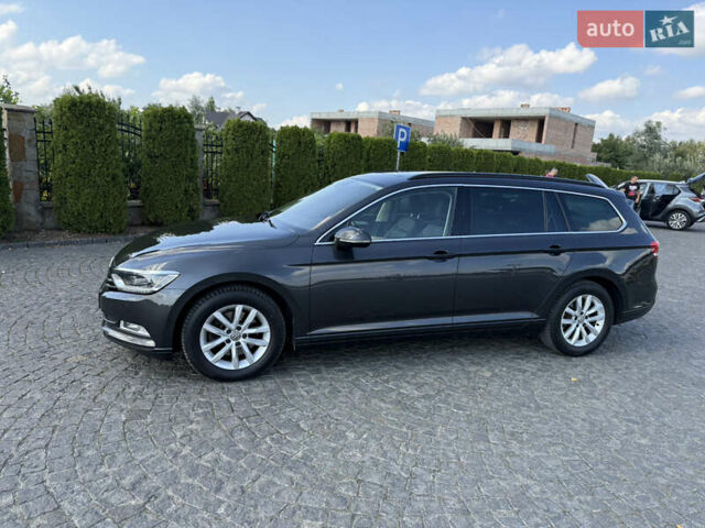 Серый Фольксваген Пассат, объемом двигателя 1.6 л и пробегом 251 тыс. км за 15499 $, фото 13 на Automoto.ua