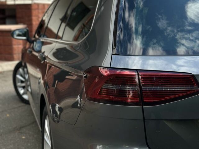 Серый Фольксваген Пассат, объемом двигателя 2 л и пробегом 288 тыс. км за 18700 $, фото 7 на Automoto.ua