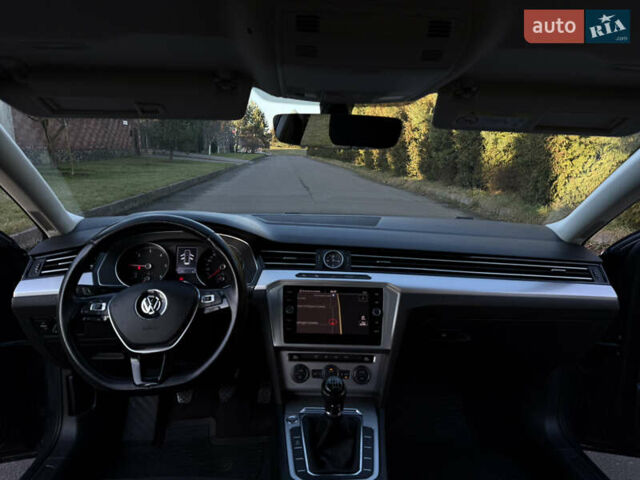Серый Фольксваген Пассат, объемом двигателя 2 л и пробегом 228 тыс. км за 13950 $, фото 58 на Automoto.ua