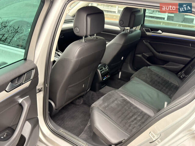 Серый Фольксваген Пассат, объемом двигателя 1.4 л и пробегом 210 тыс. км за 18900 $, фото 19 на Automoto.ua