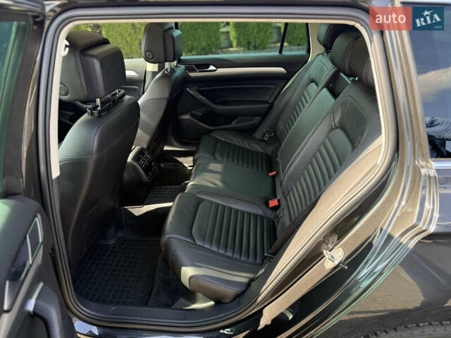 Серый Фольксваген Пассат, объемом двигателя 1.6 л и пробегом 251 тыс. км за 15499 $, фото 23 на Automoto.ua