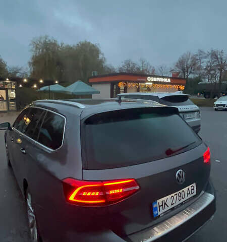 Серый Фольксваген Пассат, объемом двигателя 1.97 л и пробегом 295 тыс. км за 17600 $, фото 9 на Automoto.ua