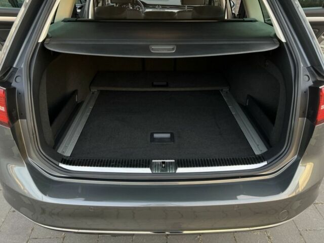 Серый Фольксваген Пассат, объемом двигателя 2 л и пробегом 288 тыс. км за 18700 $, фото 22 на Automoto.ua