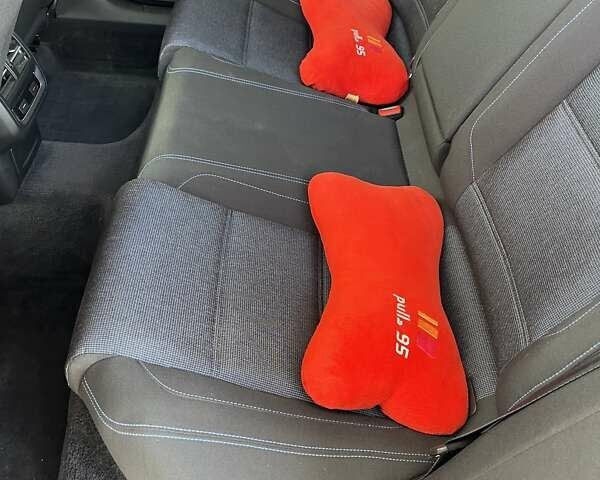 Сірий Фольксваген Пассат, об'ємом двигуна 1.97 л та пробігом 185 тис. км за 17500 $, фото 10 на Automoto.ua