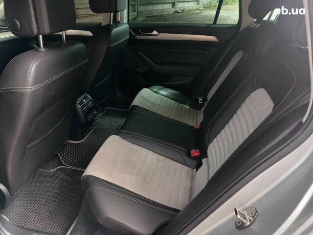 Сірий Фольксваген Пассат, об'ємом двигуна 2 л та пробігом 285 тис. км за 17990 $, фото 18 на Automoto.ua