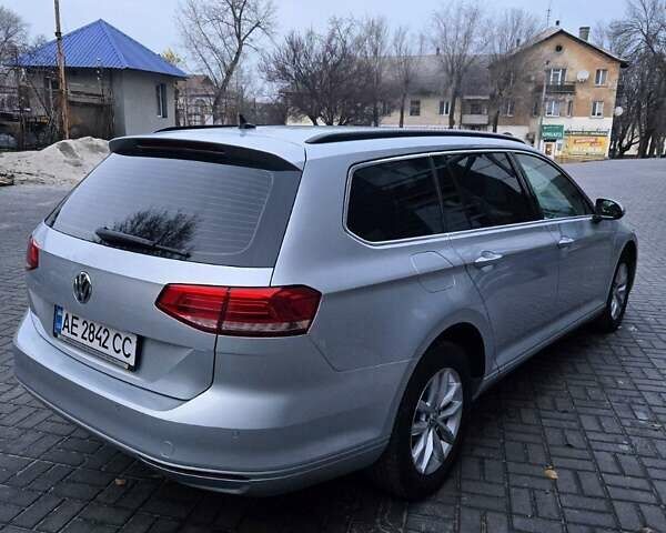 Серый Фольксваген Пассат, объемом двигателя 1.6 л и пробегом 249 тыс. км за 13499 $, фото 12 на Automoto.ua