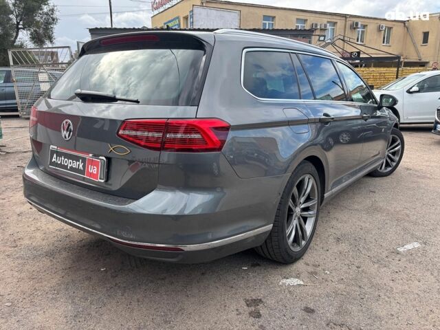 Сірий Фольксваген Пассат, об'ємом двигуна 2 л та пробігом 210 тис. км за 17590 $, фото 4 на Automoto.ua