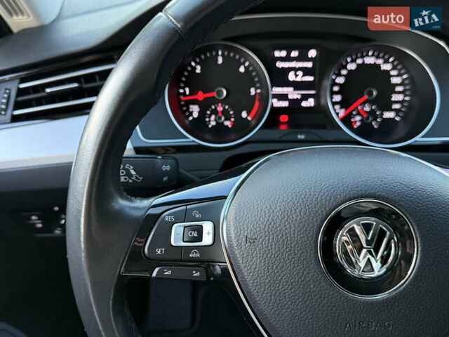 Фольксваген Пассат 2017 у Дніпро (Дніпропетровську) на Automoto.ua Сірий Фольксваген Пассат, об'ємом двигуна 1.6 л та пробігом 122 тис. км за 14800 $, фото 30 на Automoto.ua