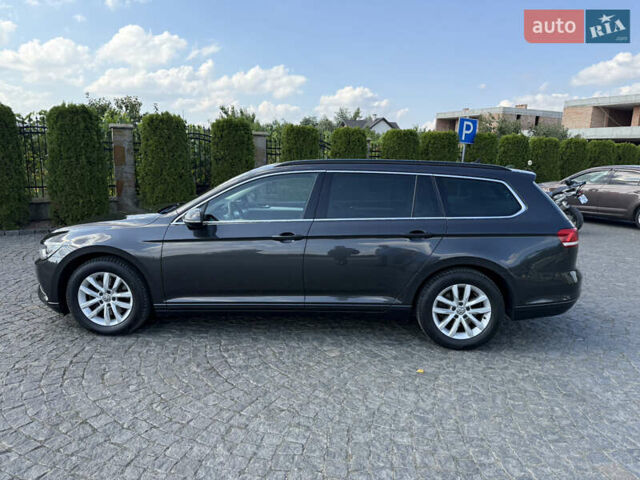 Серый Фольксваген Пассат, объемом двигателя 1.6 л и пробегом 251 тыс. км за 15499 $, фото 15 на Automoto.ua