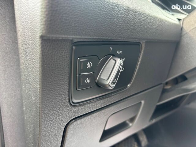 Сірий Фольксваген Пассат, об'ємом двигуна 2 л та пробігом 210 тис. км за 17590 $, фото 19 на Automoto.ua