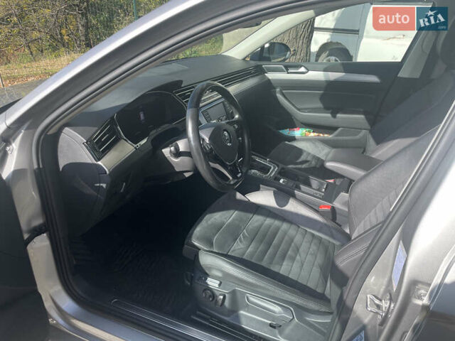 Сірий Фольксваген Пассат, об'ємом двигуна 1.97 л та пробігом 170 тис. км за 22900 $, фото 8 на Automoto.ua