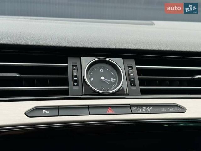 Серый Фольксваген Пассат, объемом двигателя 2 л и пробегом 199 тыс. км за 21499 $, фото 40 на Automoto.ua