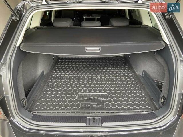 Серый Фольксваген Пассат, объемом двигателя 1.6 л и пробегом 186 тыс. км за 16500 $, фото 14 на Automoto.ua