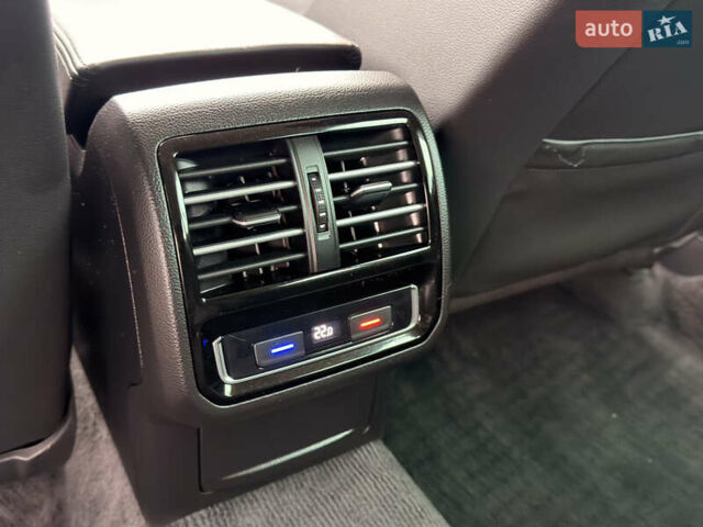 Серый Фольксваген Пассат, объемом двигателя 1.4 л и пробегом 210 тыс. км за 18900 $, фото 20 на Automoto.ua