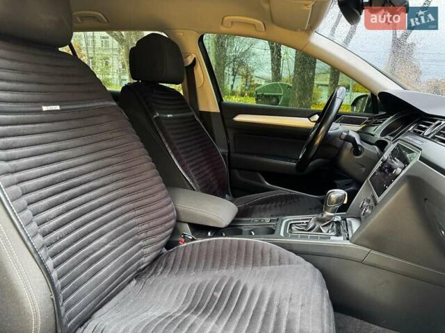 Фольксваген Пассат 2017 в Киеве на Automoto.ua Серый Фольксваген Пассат, объемом двигателя 2 л и пробегом 282 тыс. км за 13790 $, фото 25 на Automoto.ua