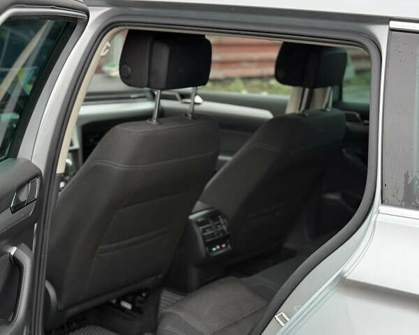 Серый Фольксваген Пассат, объемом двигателя 2 л и пробегом 282 тыс. км за 16500 $, фото 25 на Automoto.ua