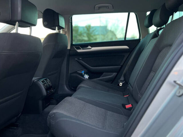 Серый Фольксваген Пассат, объемом двигателя 1.6 л и пробегом 283 тыс. км за 15300 $, фото 15 на Automoto.ua