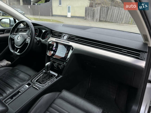 Серый Фольксваген Пассат, объемом двигателя 2 л и пробегом 280 тыс. км за 15500 $, фото 49 на Automoto.ua