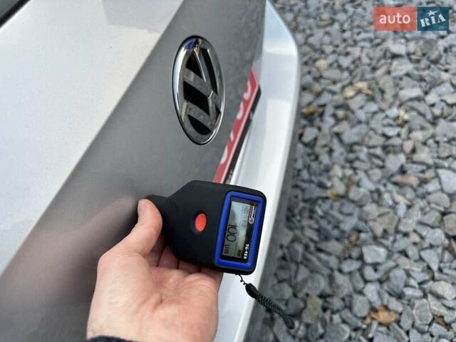 Серый Фольксваген Пассат, объемом двигателя 2 л и пробегом 269 тыс. км за 15850 $, фото 123 на Automoto.ua