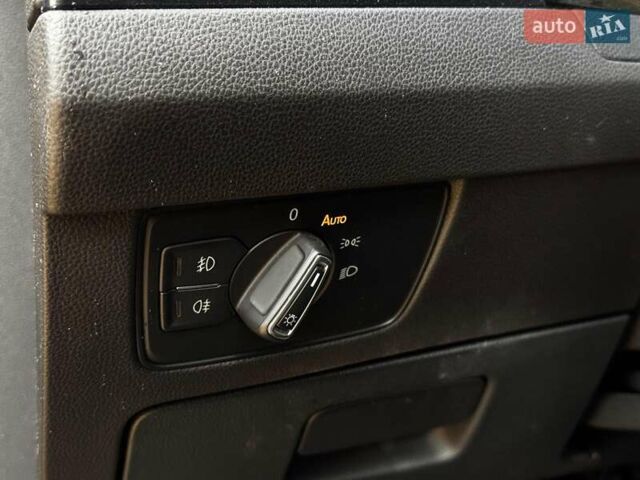 Фольксваген Пассат 2017 в Киеве на Automoto.ua Серый Фольксваген Пассат, объемом двигателя 2 л и пробегом 282 тыс. км за 13790 $, фото 16 на Automoto.ua