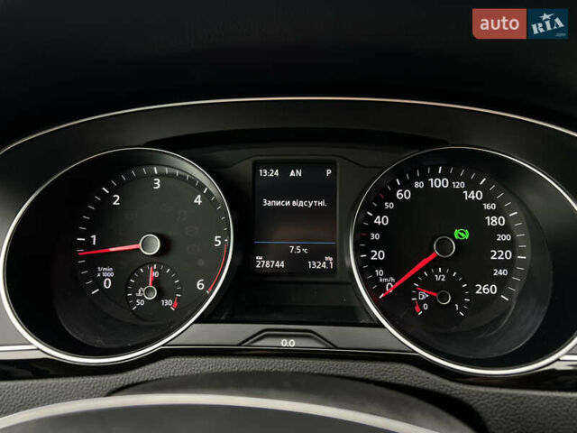 Серый Фольксваген Пассат, объемом двигателя 2 л и пробегом 280 тыс. км за 15500 $, фото 30 на Automoto.ua