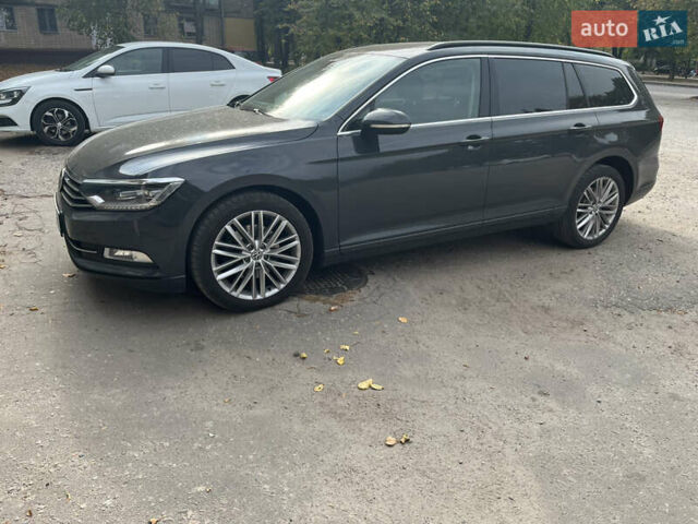 Сірий Фольксваген Пассат, об'ємом двигуна 1.97 л та пробігом 239 тис. км за 18000 $, фото 10 на Automoto.ua