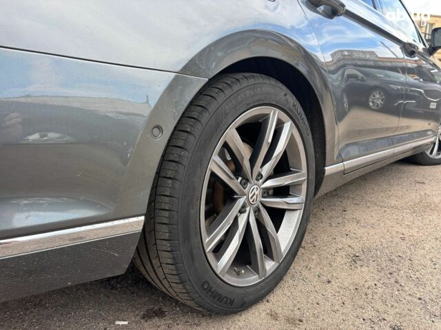 Сірий Фольксваген Пассат, об'ємом двигуна 2 л та пробігом 210 тис. км за 17590 $, фото 11 на Automoto.ua