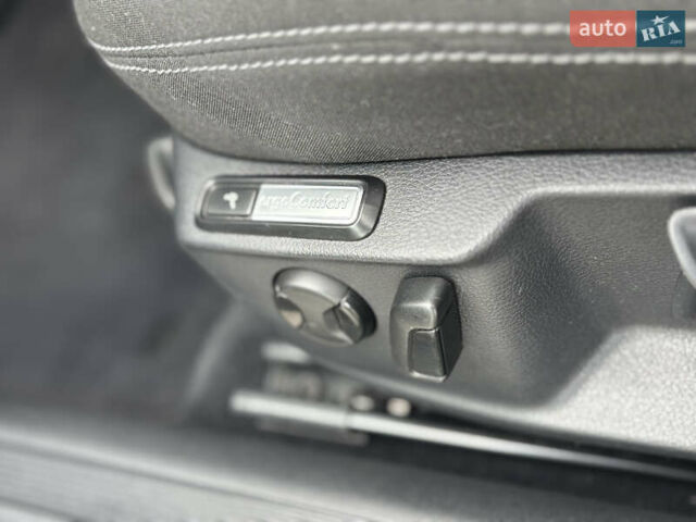 Сірий Фольксваген Пассат, об'ємом двигуна 1.97 л та пробігом 280 тис. км за 15550 $, фото 13 на Automoto.ua
