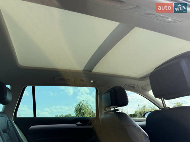 Серый Фольксваген Пассат, объемом двигателя 1.6 л и пробегом 251 тыс. км за 15499 $, фото 36 на Automoto.ua