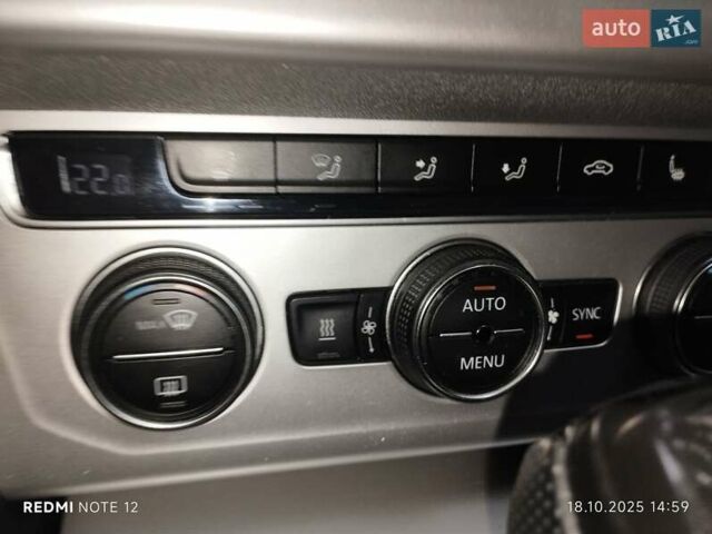 Серый Фольксваген Пассат, объемом двигателя 2 л и пробегом 300 тыс. км за 16600 $, фото 17 на Automoto.ua