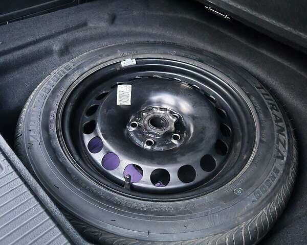 Серый Фольксваген Пассат, объемом двигателя 1.6 л и пробегом 249 тыс. км за 13499 $, фото 21 на Automoto.ua