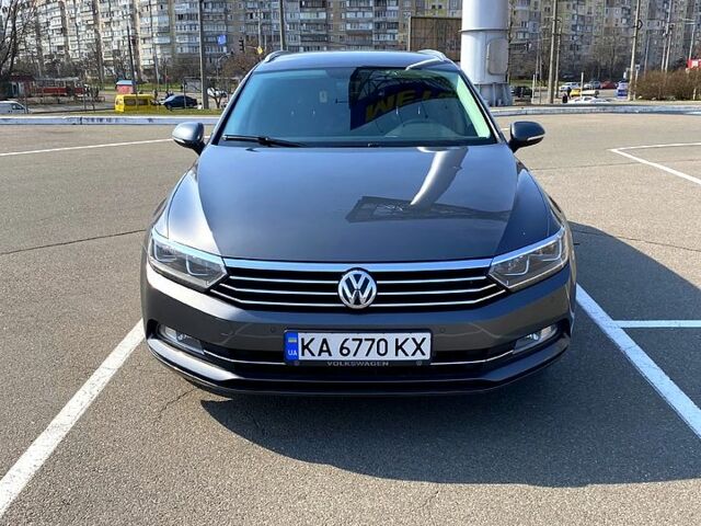 Серый Фольксваген Пассат, объемом двигателя 1.6 л и пробегом 297 тыс. км за 14190 $, фото 2 на Automoto.ua