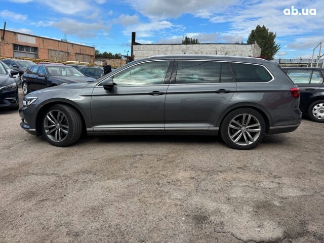 Сірий Фольксваген Пассат, об'ємом двигуна 2 л та пробігом 210 тис. км за 17590 $, фото 1 на Automoto.ua